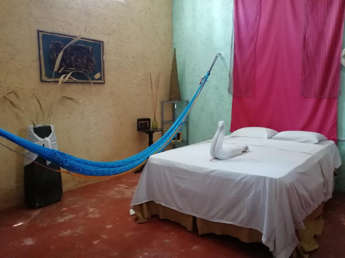 דירות ואיאדוליד Casa Mexicana מראה חיצוני תמונה