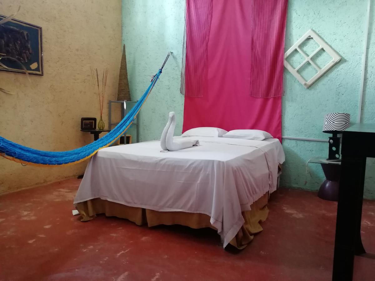 דירות ואיאדוליד Casa Mexicana מראה חיצוני תמונה